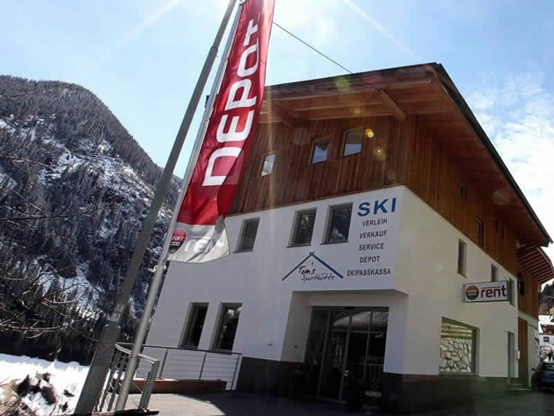 Ski hire shop Tom's Sporthütte in Tschatscha 664, Kappl