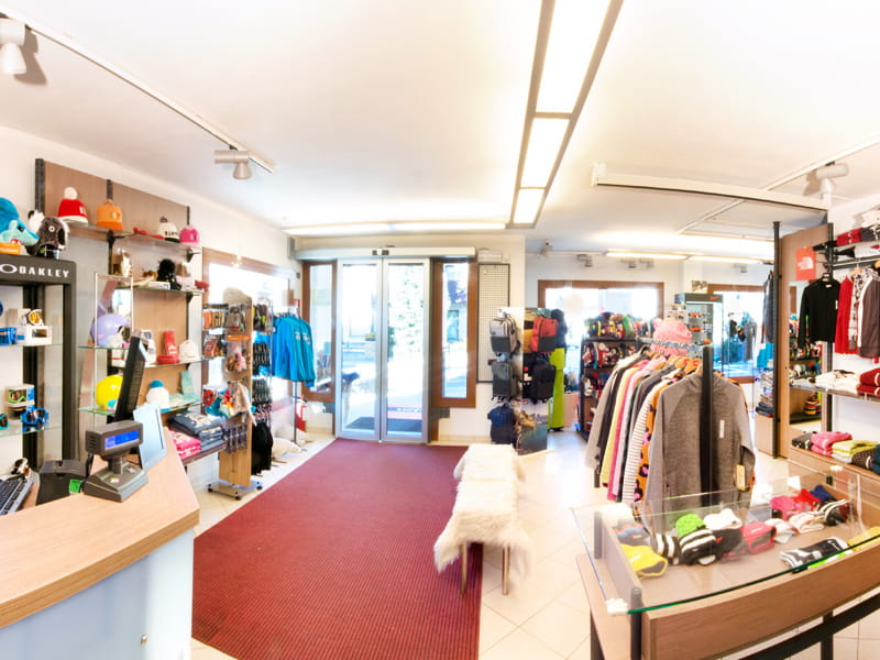 Ski hire shop Celsino Sport in Via Battaglion Morbegno 1, Bormio