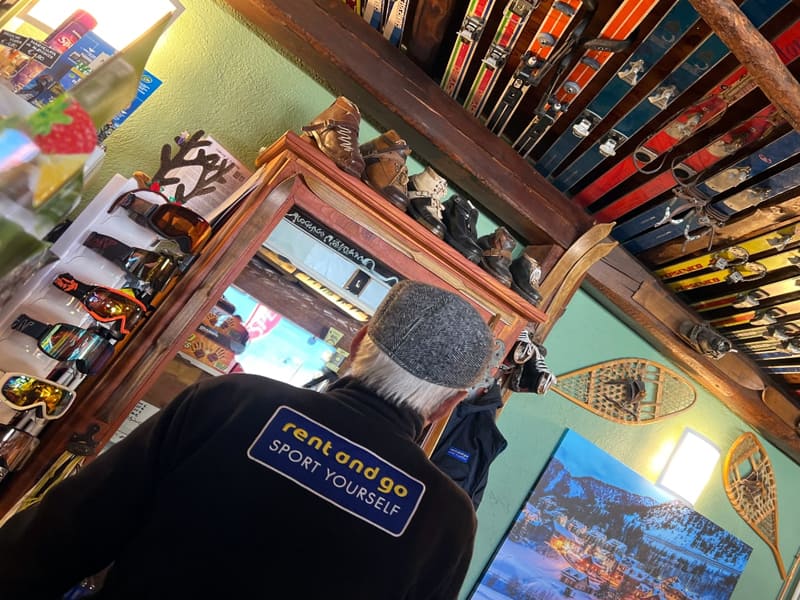 Ski hire shop Ski Lodge - Noleggio e Riparazione in Via Nazionale, 16a, Claviere