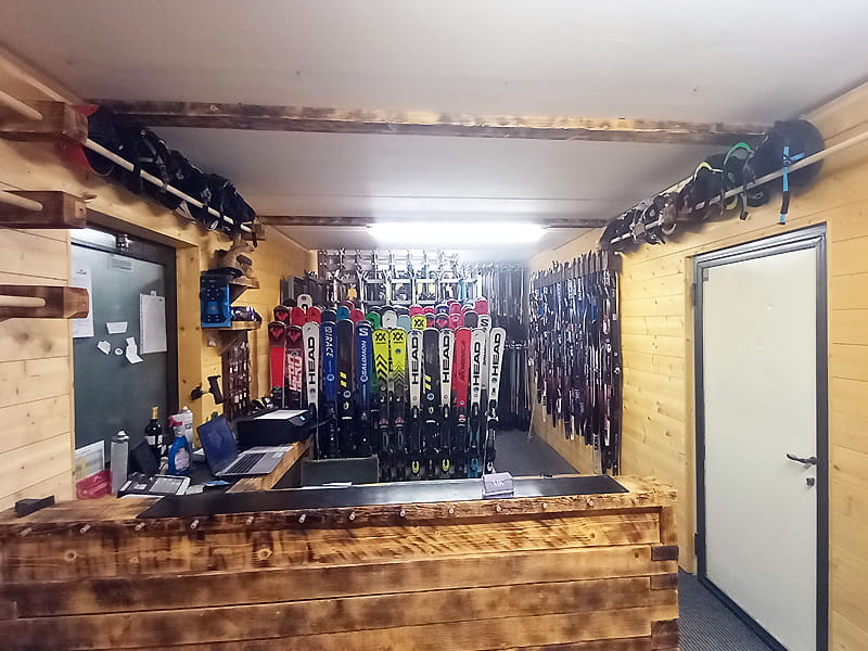 Ski hire shop M.K. Rent Monte Pana in Via Pana, 45, St. Christina - Grödental