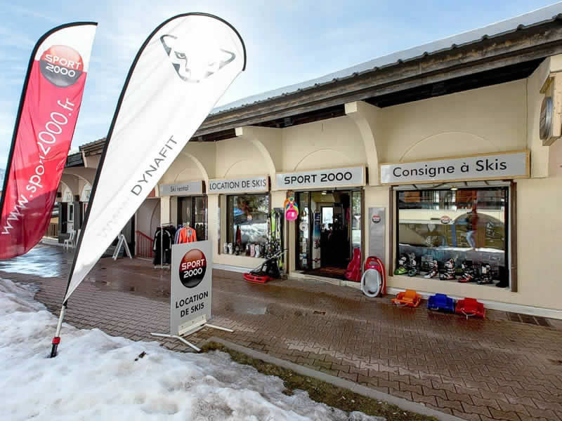 Ski hire shop FL Sport in Village du Clos des Fonds, Place des Arcades - Les Deux Alpes 1800, Les Deux Alpes 1800